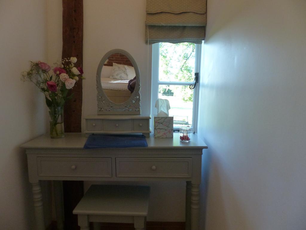 Bed and Breakfast The Old Pear Tree Whepstead Habitación foto